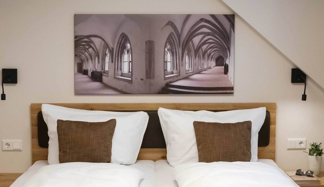 Comfortable double room in the historic town center of Heidenheim