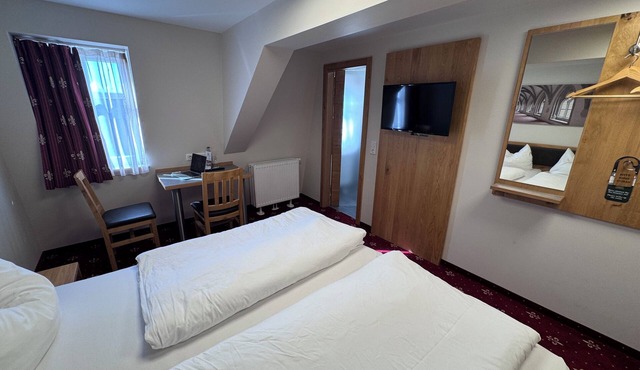 Comfortable double room in the historic town center of Heidenheim