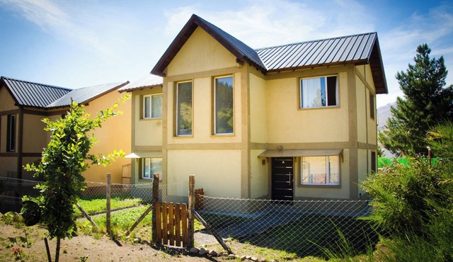 Comfortable duplex with garden, barbecure & parking