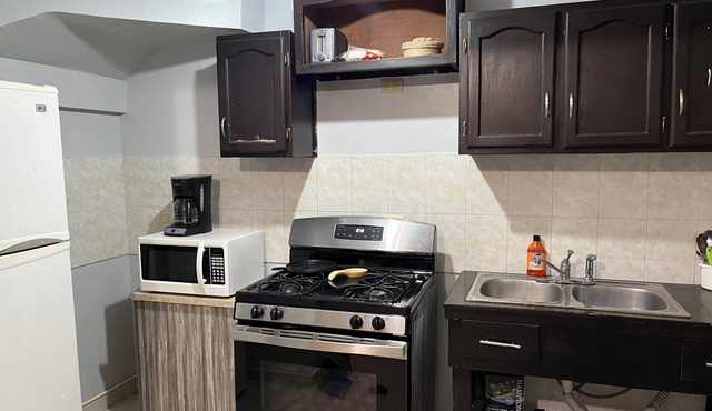 Comfortable entire house 2-BD in the Industrial city ofApodaca with AC,WiFi
