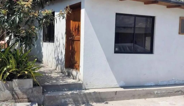 Comfortable equipped apartment 2 km from half of the world