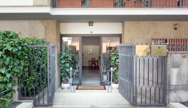Comfortable FLAT with little garden