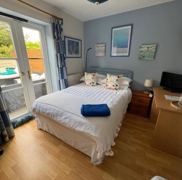 Comfortable Guest stay in Paddock Wood and we also offer second bedroom for children or friends travelling together