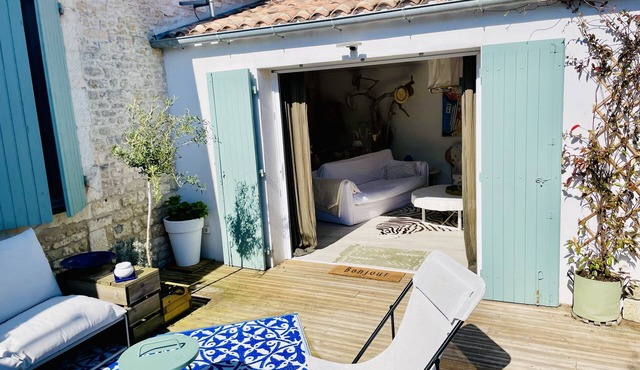 Comfortable holiday house near the beach