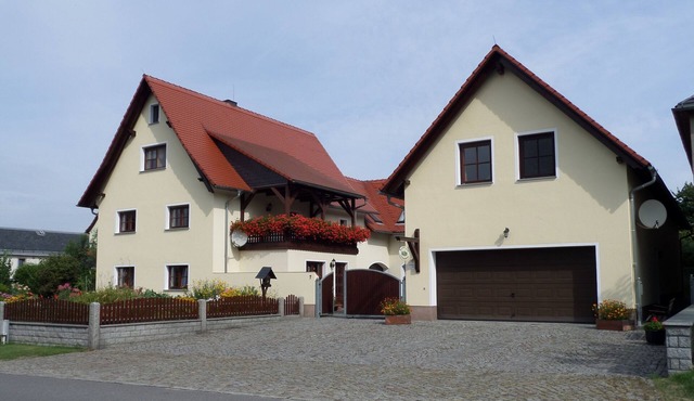 comfortable holiday flat for 2-6 persons