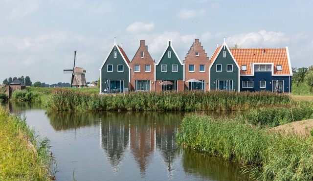 Comfortable Hotel Room in Center of Volendam