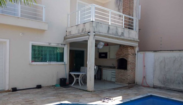 Comfortable house 100 meters from the beach, unavailable for December 2023 to 2024