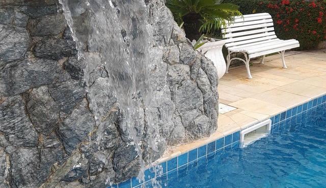 Comfortable house with pool 100m from the beach in Peruibe, great location.