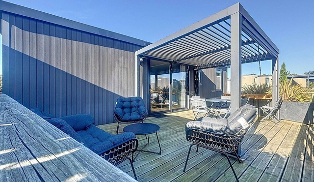 Comfortable mobile home 6 pers, 3 beds, 2 bath, near beach, cleaning included