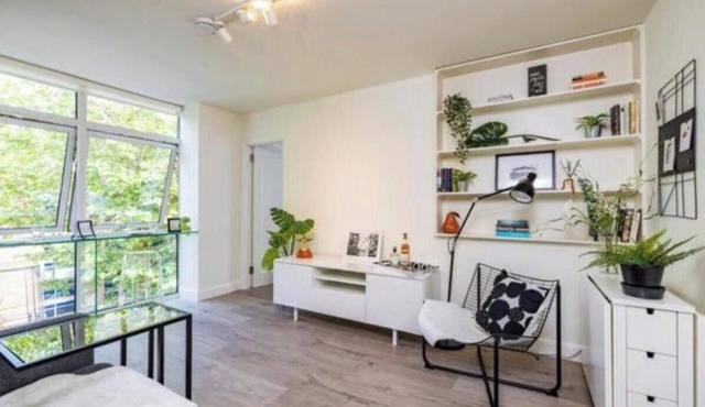 COMFORTABLE ONE BEDROOM APARTMENT IN HEART OF DUBLIN CITY