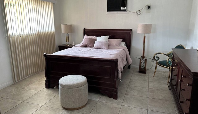Comfortable place near the Lake