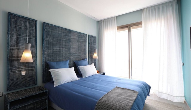 Comfortable seafront apartment with terrace