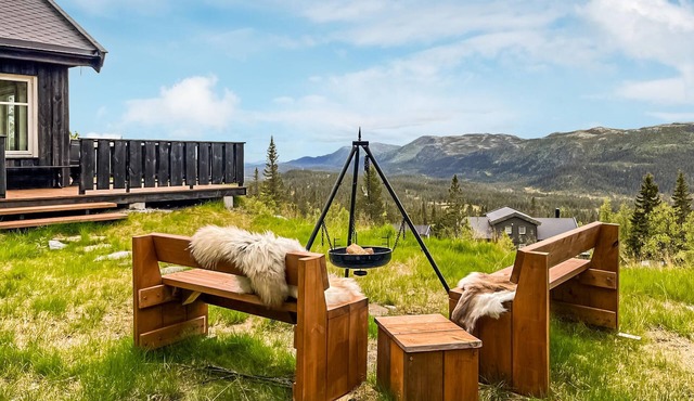 Comfortable, spacious cottage with fantastic view of forests and mountains.