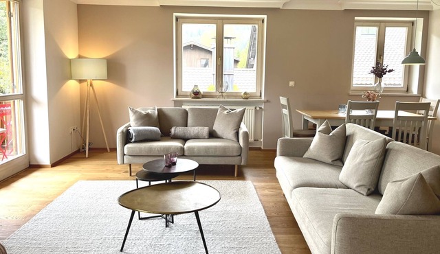 comfortable, spacious, with a view of the countryside, sauna & free parking space