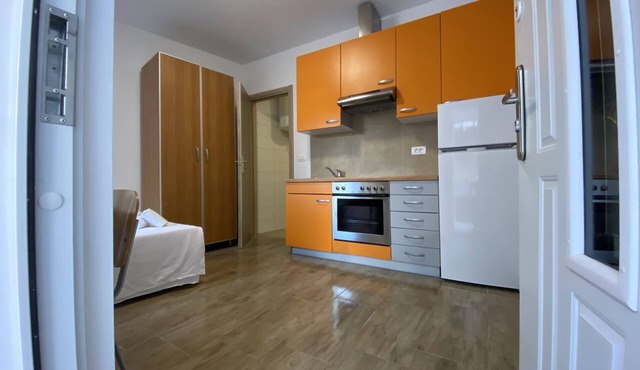 Comfortable Studio in Koper with Private Bathroom
