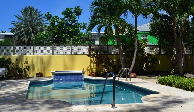 Comfortable, Tropical, Beachfront Living