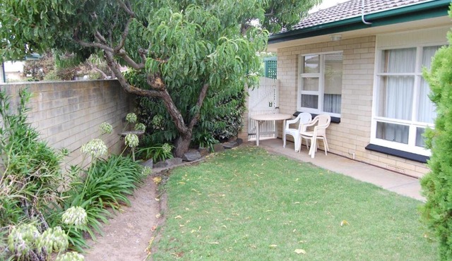 Comfortable Unit Close to the Beach
