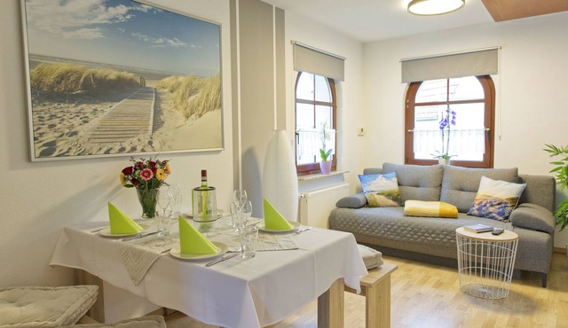 Comfortable vacation apartment Storchennest with balcony near Bad Liebenstein