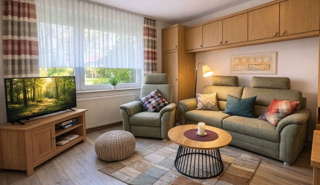 Comfortable vacation apartment Wolff with balcony and close to the beach in Horumersiel