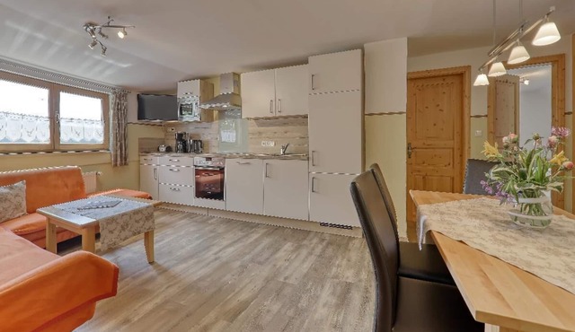 Comfortable vacation apartment (70 sqm) with balcony and two bedrooms
