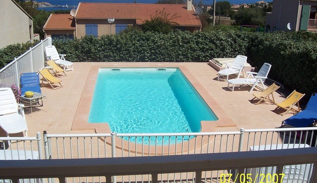 Comfortable villa with swimming pool for 1 to 5 people in Corsica