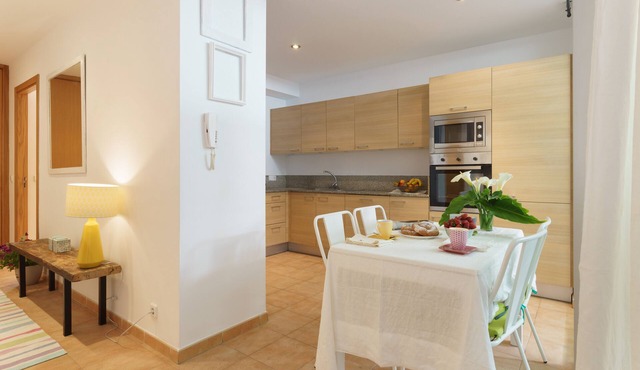 Comfortable village house fully refurbished with inner patio, up to 4 people