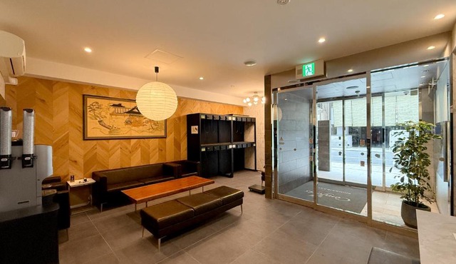 Comforts81 Shinsaibashi