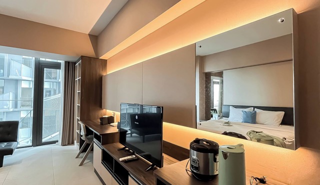 Comfy and Spacious Studio Apartment Carstensz Residence