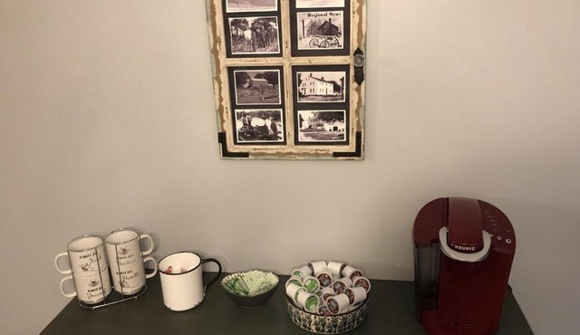 Comfy Country setting Apartment in Central NH