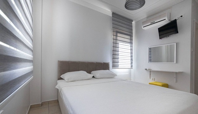 Comfy Room with Shared Pool near Gumbet Beach