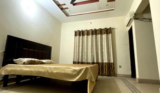 Comfy Stay Inn