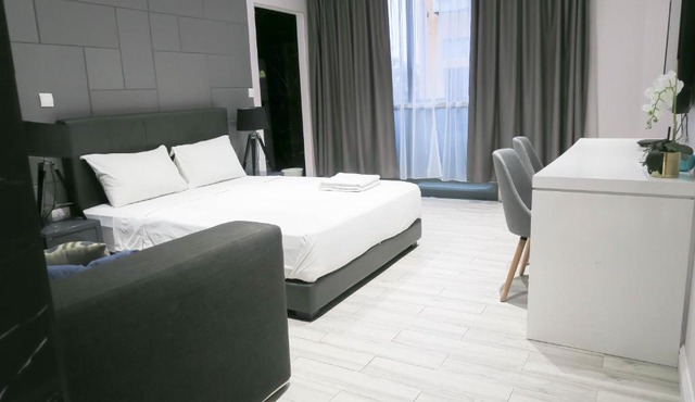 Comfy Studio 1 by Ong Realty