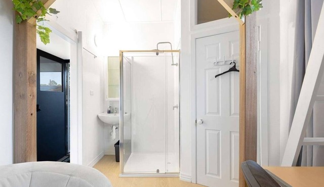 Comfy Studio Loft Suite, Mount Gravatt East