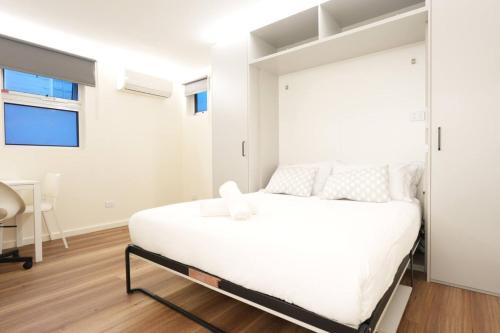 Comfy studio in Crows Nest