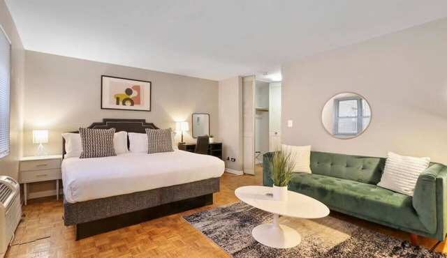 Comfy Studio Urban Apt