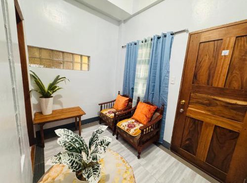 Comfy Unit 1 BR Unit With Living Room at Sonia's Island Stay