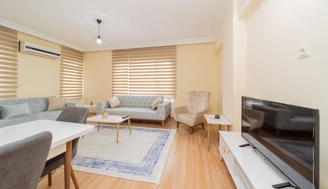 Commodious Flat Near Seaside in Antalya Konyaalti