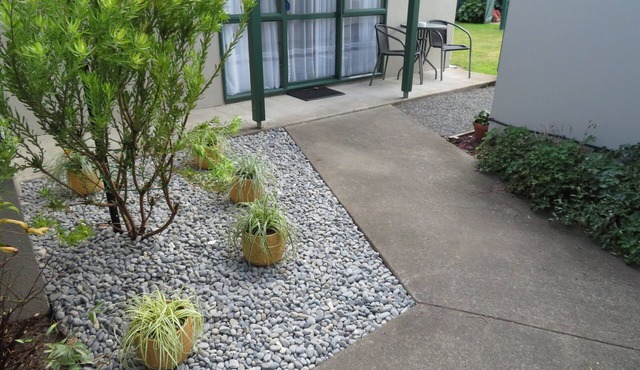 Commodore Court Motel
