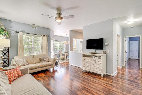 Community Pool & Private Balcony: Chic Lewes Gem