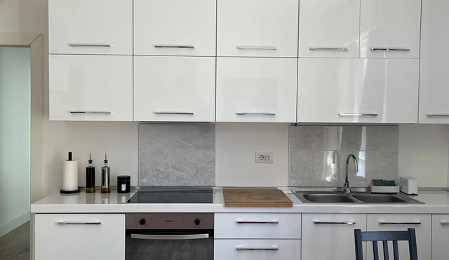 Como Apartment in Lora