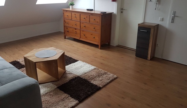 Complete apartment in Dusseldorf: 45m ² underground close to A4