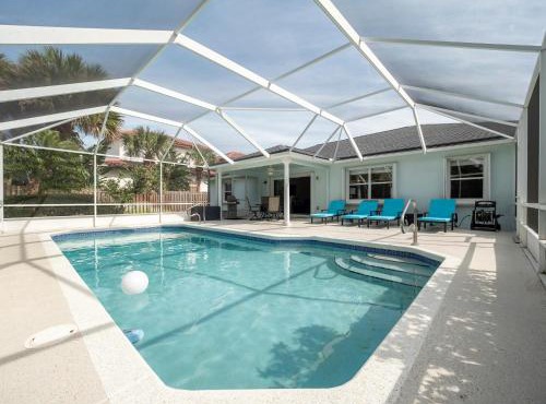 Complete SeaRenity, 4 BRs, Private Pool, Walk to Beach, Sleeps 8
