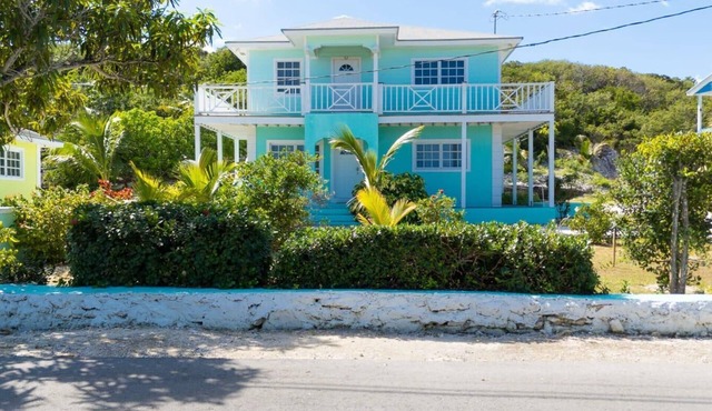 Complete Villa Upstairs, 2 Bedroom.