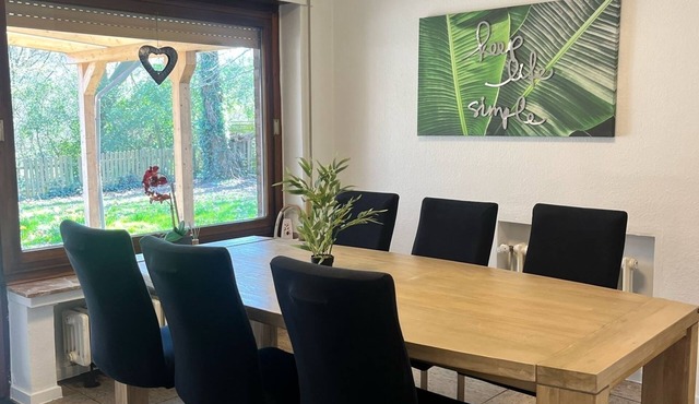 Completely newly renovated bungalow in a central location in Oberhausen