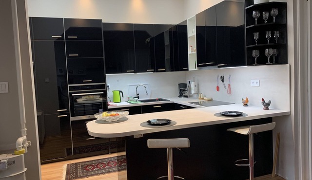 Completely refurbished, renovated bright apartment!