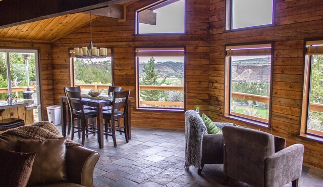 Completely Remodeled Golfers Paradise