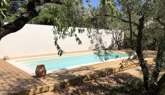 Completely renovated villa, 6 people, at the gates of Avignon