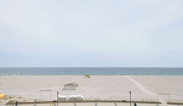 Complex Modern Mamaia All Inclusive