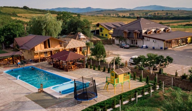 Complex Stefanesti