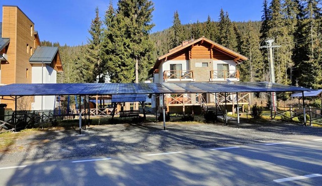 Complex Transalpina Lac